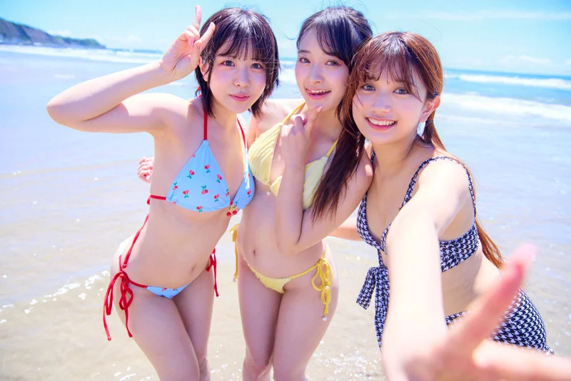 かりん&こなつ&かほ 無料サンプル画像(2) 【R18同人と動画(無料で)】