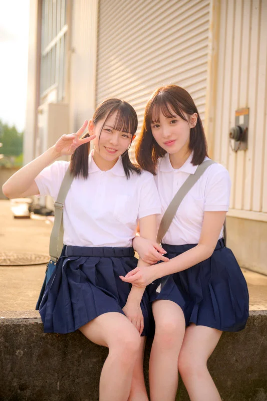 めいさ&もも 無料サンプル画像(1) 【R18同人と動画(無料で)】