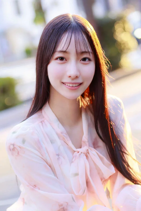 あやみさん 無料サンプル画像(1) 【R18同人と動画(無料で)】